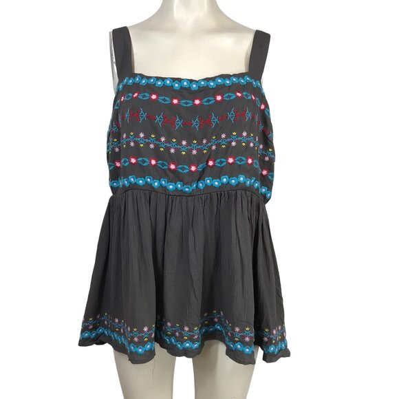torrid Tops - TORRID -WOMEN'S 1X 14-16 - DARK GRAY SLEEVELESS GAUZE EMBROIDERED PEPLUM TOP